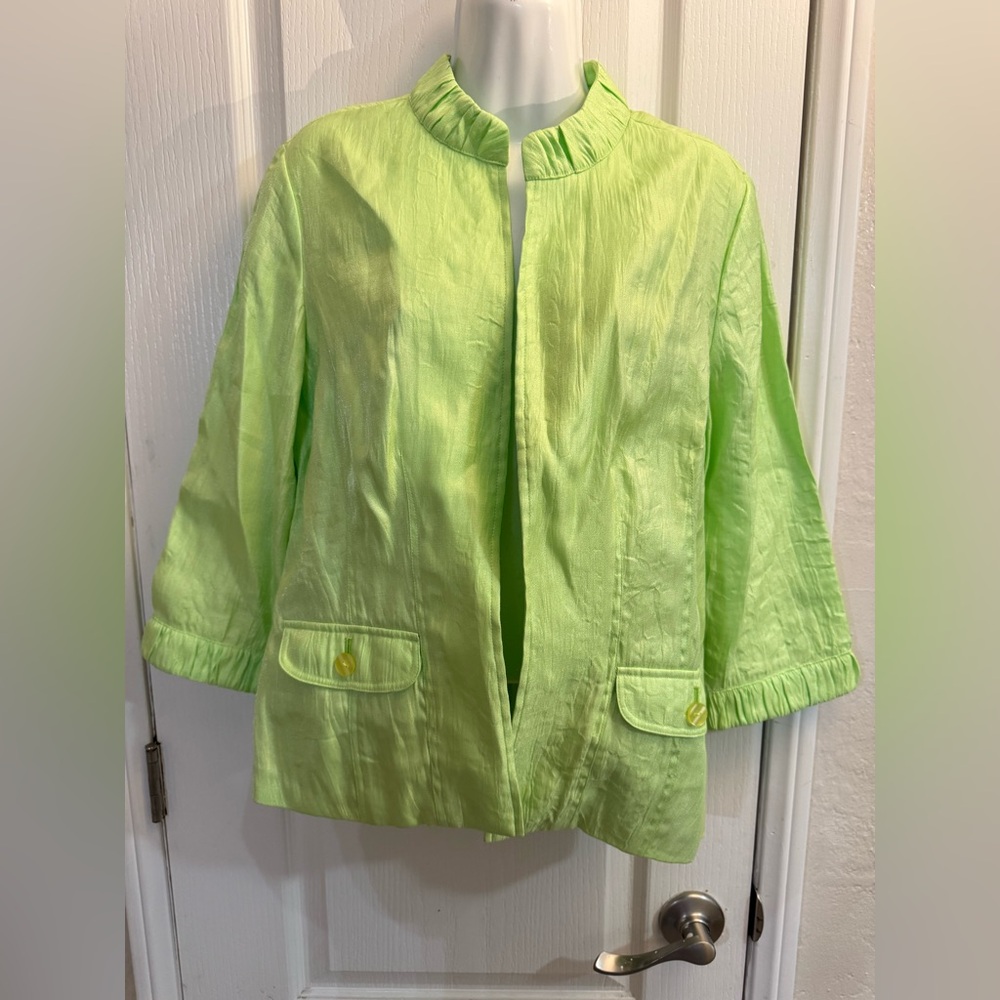 Chico's Vibrant Green light jacket
